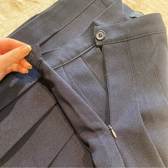(XS/S) Xin Yi Zu Wears Jeans Pleated Mini Skirt Navy Blue Small High Rise - Picture 6 of 7